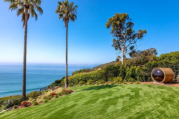 29130CliffsideDrive074