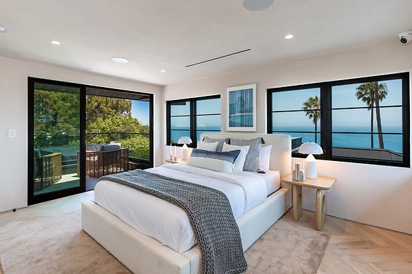 29130CliffsideDrive107
