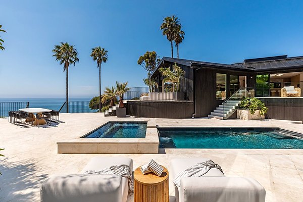 29130CliffsideDrive065