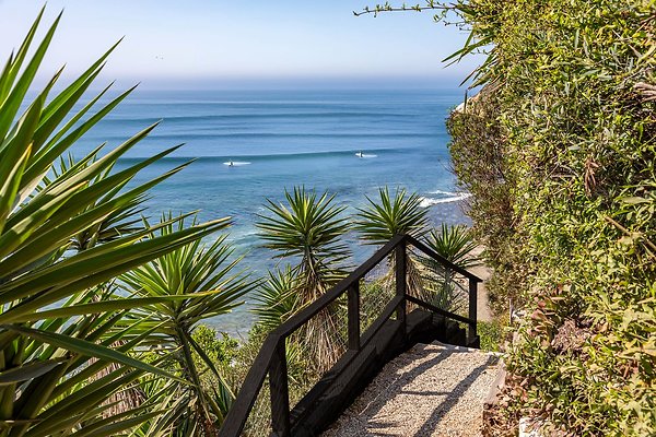 29130CliffsideDrive094