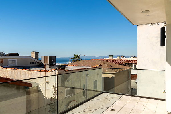 1-web-or-mls-DSC 3703