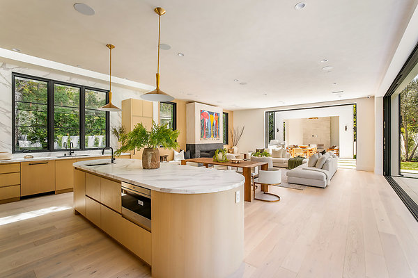 11.020 Mandeville Lane 1749 by mrbarcelo