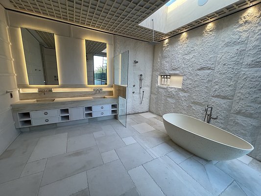 master 1 bath