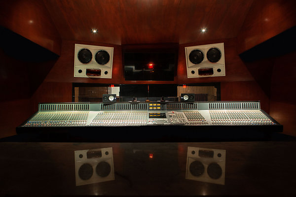 One On One Recording Studio 4