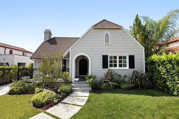 203 N Lucerne Blvd - MAIN PIC