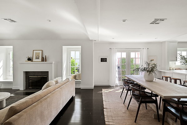 14-web-or-mls-203-n-lucerne-blvd
