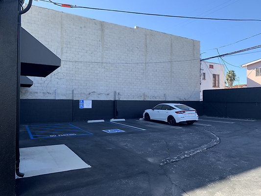 7 Rear Parking 7 Rear Parking