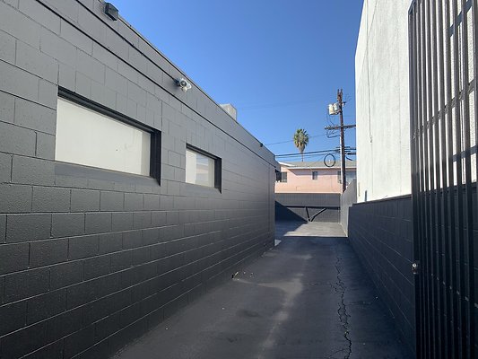 6 Driveway 6 Driveway