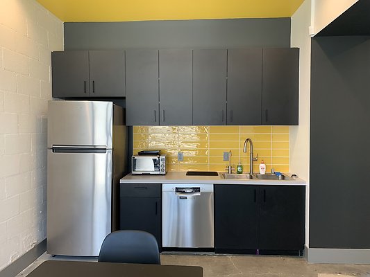 5 Break Area Kitchen 5 Break Area Kitchen