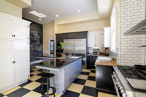 2400GramercyPlace.0035