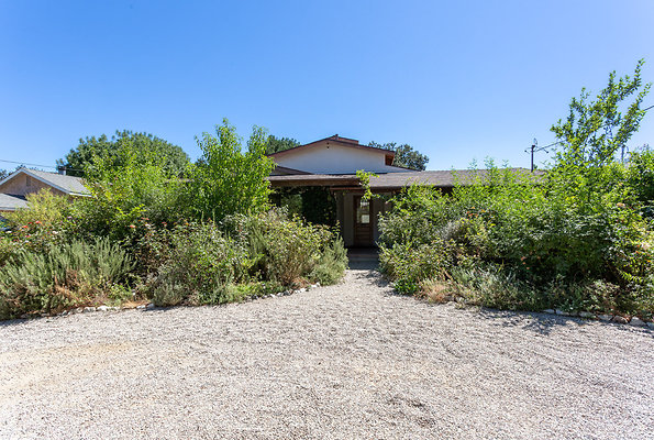 neweastwestlocationsincIMG-00643