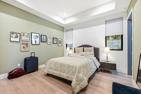 33-web-or-mls-13135-chandler-blvd 33-web-or-mls-13135-chandler-blvd