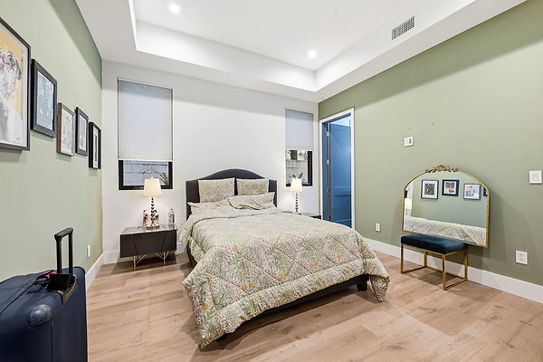 32-web-or-mls-13135-chandler-blvd 32-web-or-mls-13135-chandler-blvd