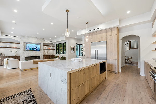 41-web-or-mls-13135-chandler-blvd 41-web-or-mls-13135-chandler-blvd