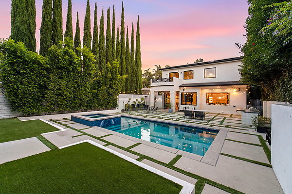 14-web-or-mls-13135-chandler-blvd 14-web-or-mls-13135-chandler-blvd