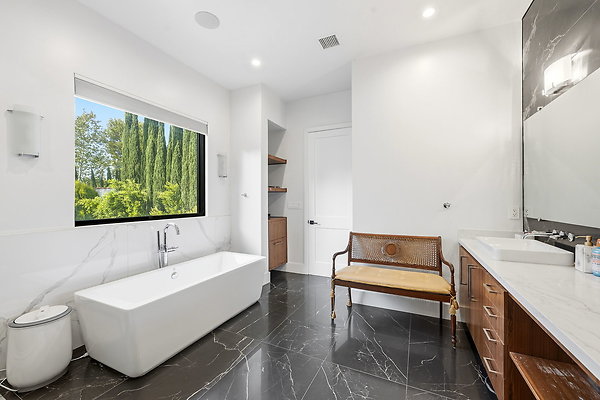 29-web-or-mls-13135-chandler-blvd 29-web-or-mls-13135-chandler-blvd