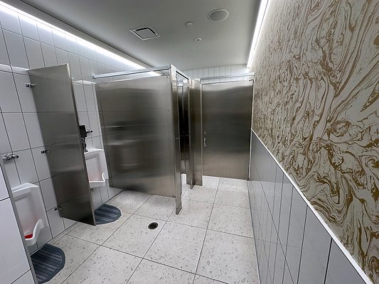 Fab-Factory-32-2ndFloor-BathroomA1