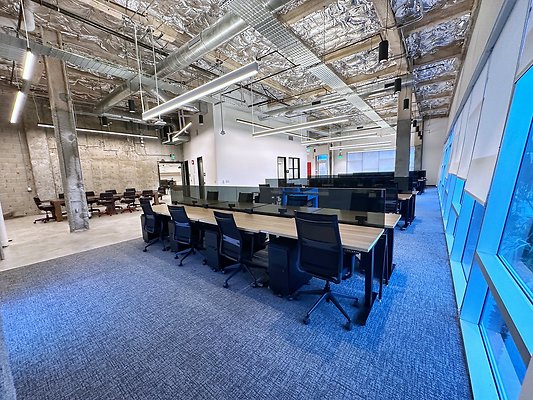 Fab-Factory-48-3rdFloor-Workspace-Rearview