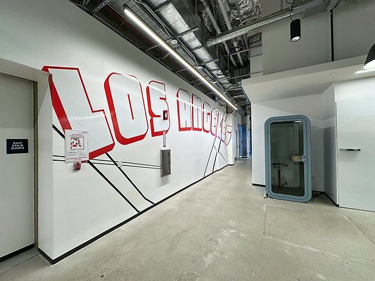Fab-Factory-61-3rdFloor-Hallway-LA