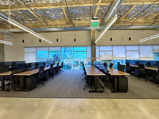 Fab-Factory-47-3rdFloor-Workspace