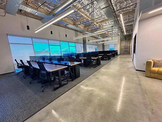 Fab-Factory-44-3rdFloor-Workspace