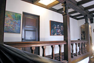 Interior Foyer 02-06