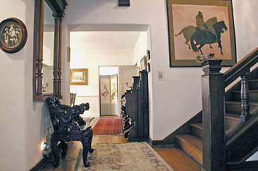 Interior Foyer 01-04